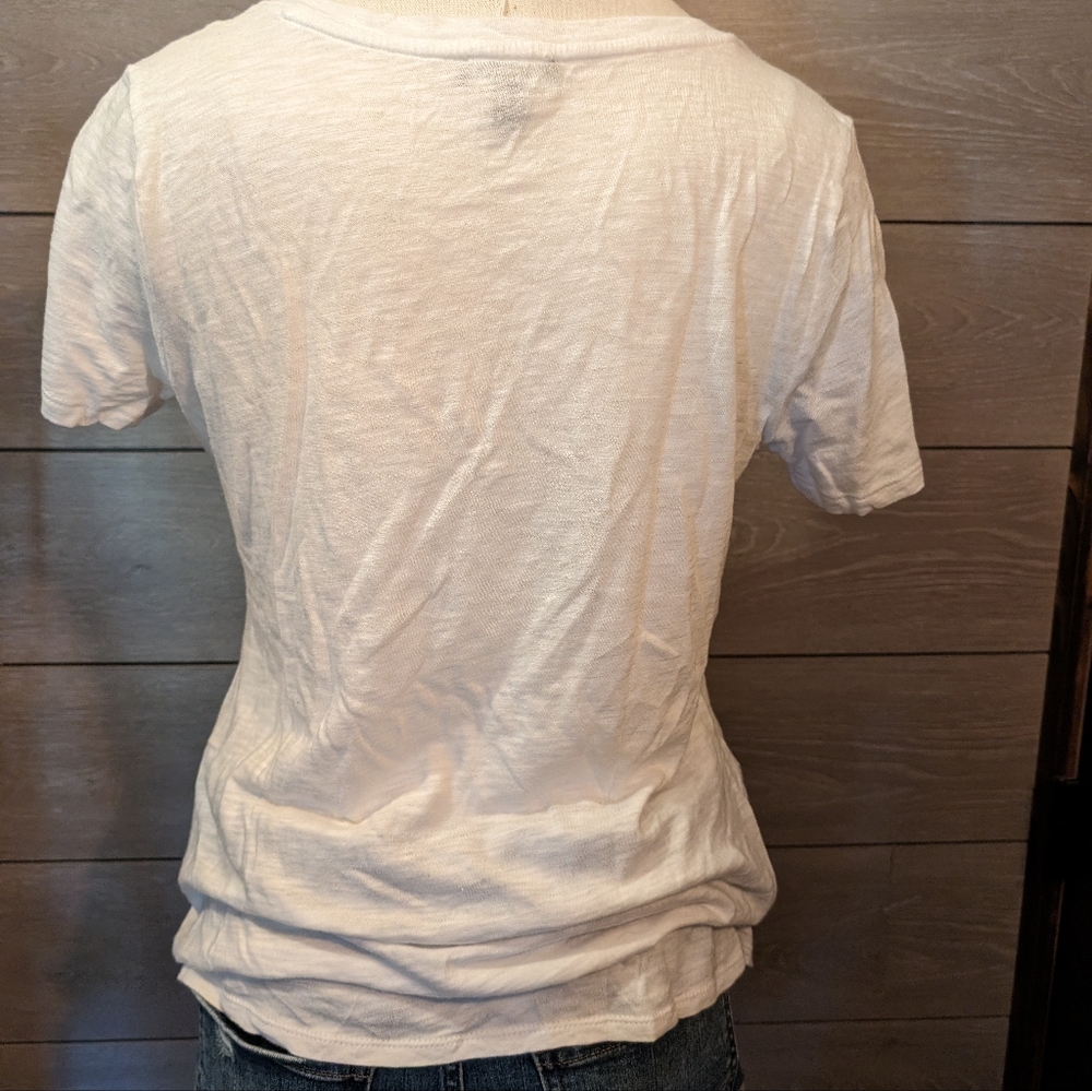 Express Women's Tee - Picture 2 of 3